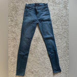 J Brand jeans. Heaven- Super skinny jeans. Size 27. Mid rise. Dark Wash.